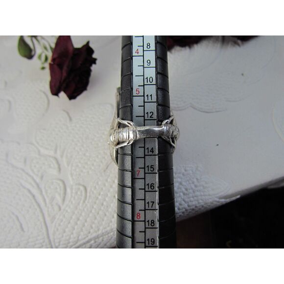 Handmade Red and White Nautilus Shell with Two Sterling Silver Dragonflies Ring - Picture 11 of 11